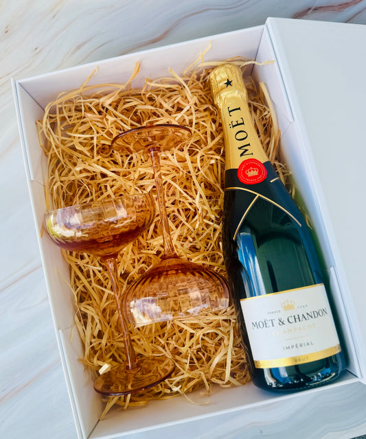 Blush & Bubbles Gift Box