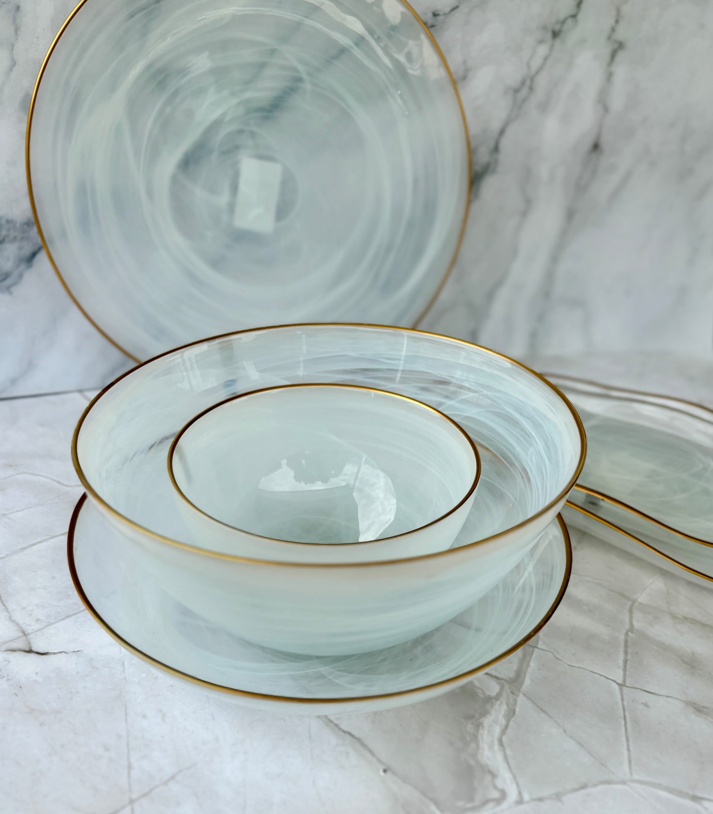 Ismay White Salad Bowl