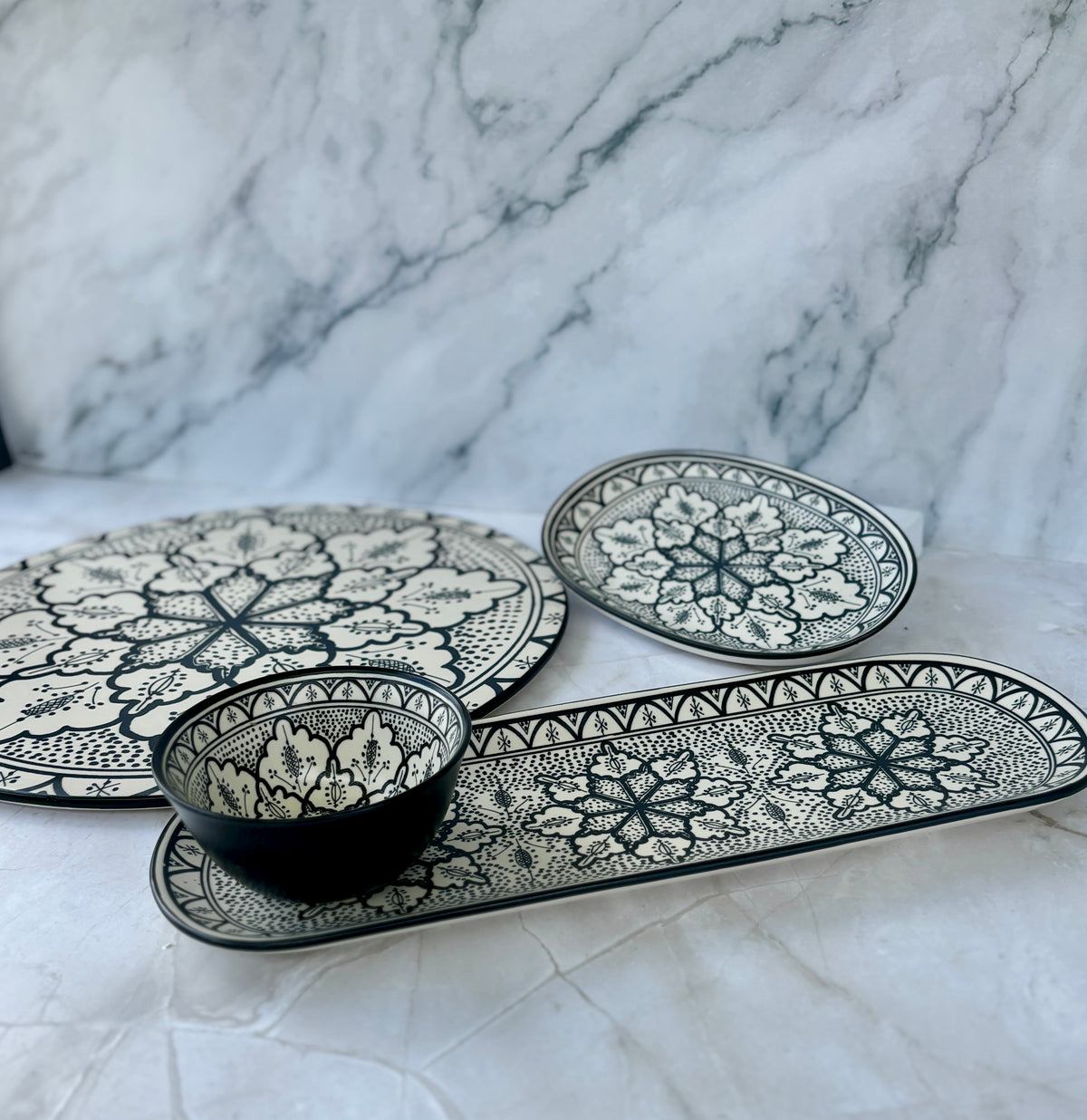 Aleah Ceramic Serving Set - Black