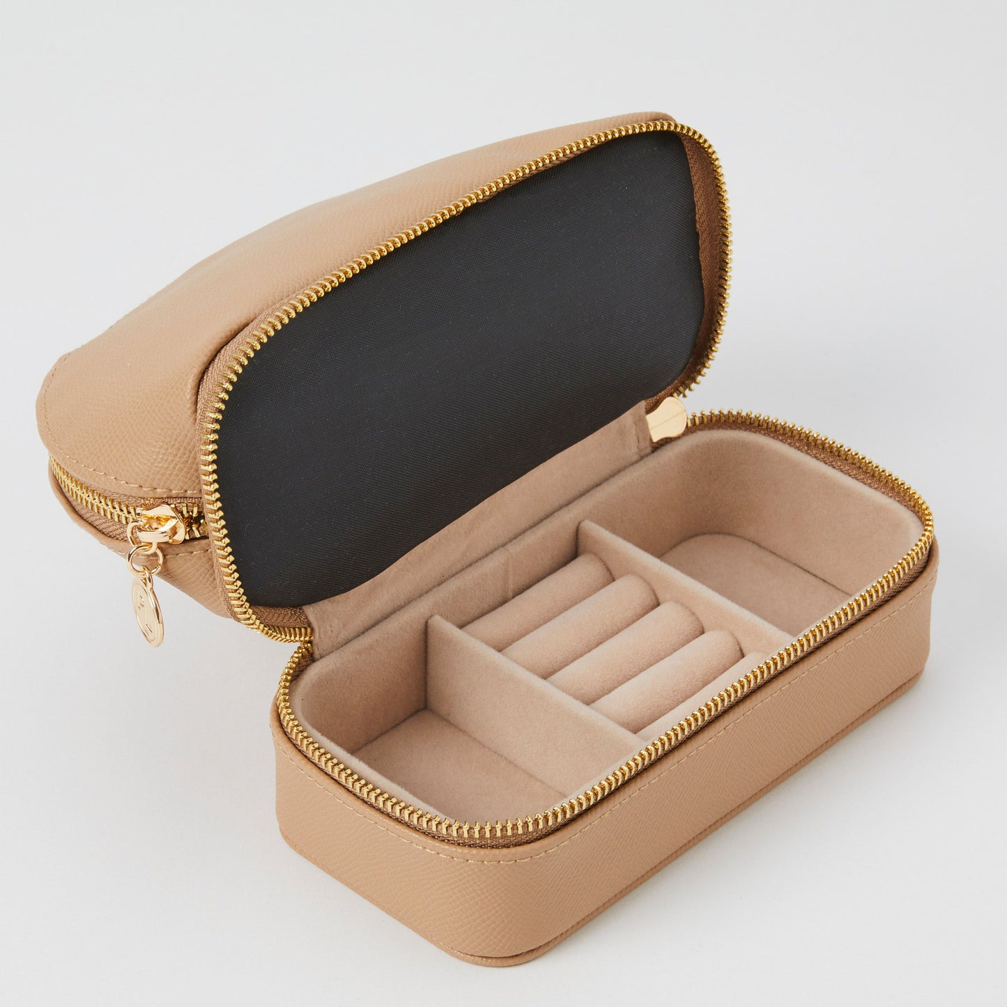 Amara Cosmetic & Jewellery Case Nde