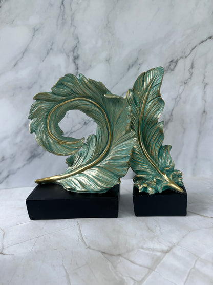 Curled Feather - Blue